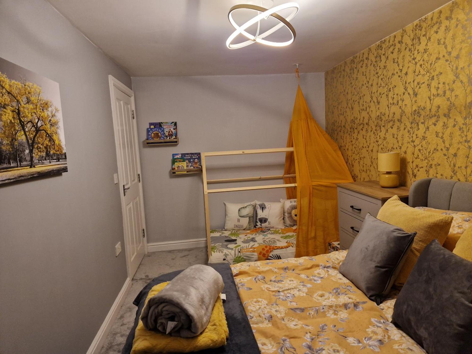 צ'דר Purdie Close Holiday Let מראה חיצוני תמונה